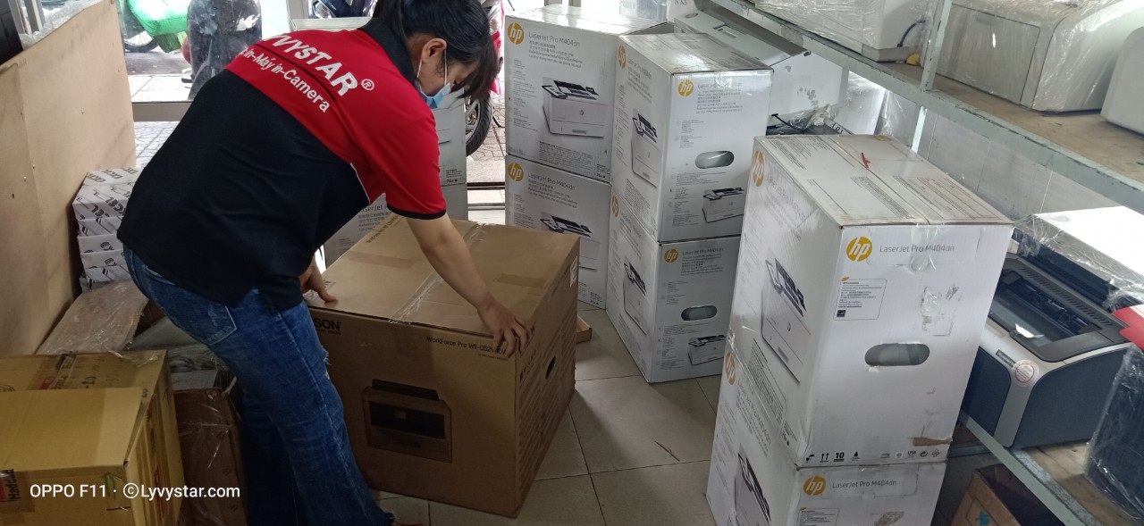 giao may in HP M404dn