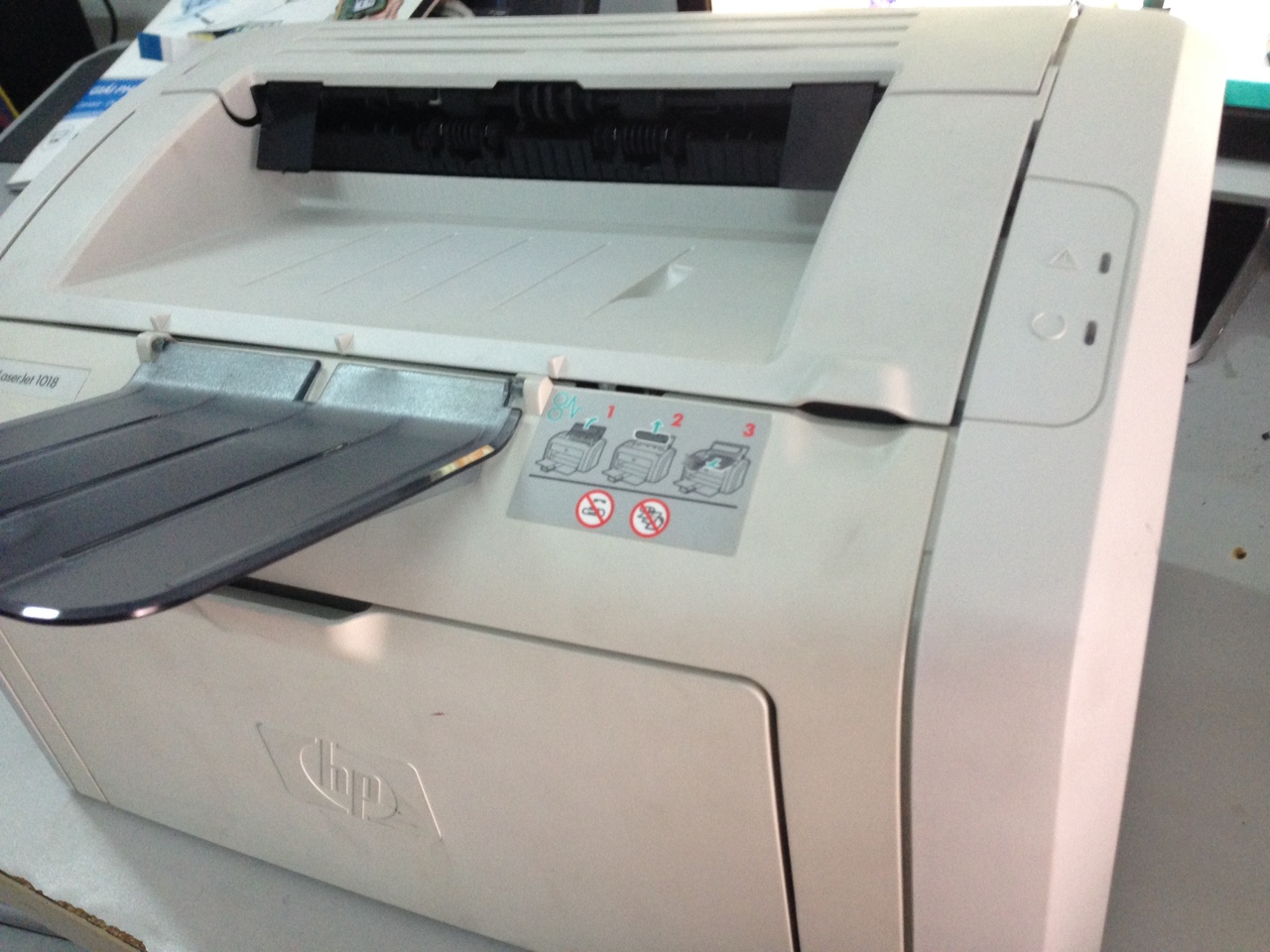 may-in-hp-laser jet - 1020