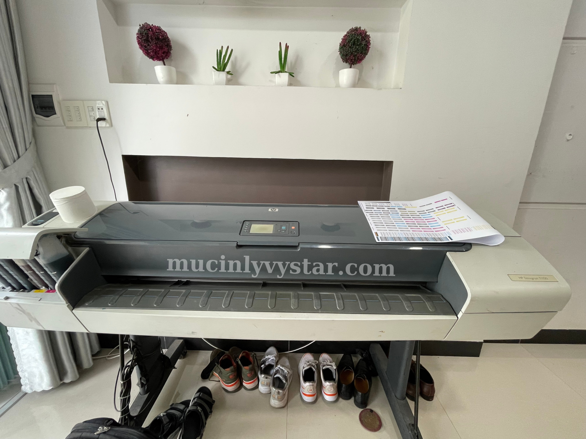 lắp đặt hệ thống mực tiếp ngoài máy in khổ lớn