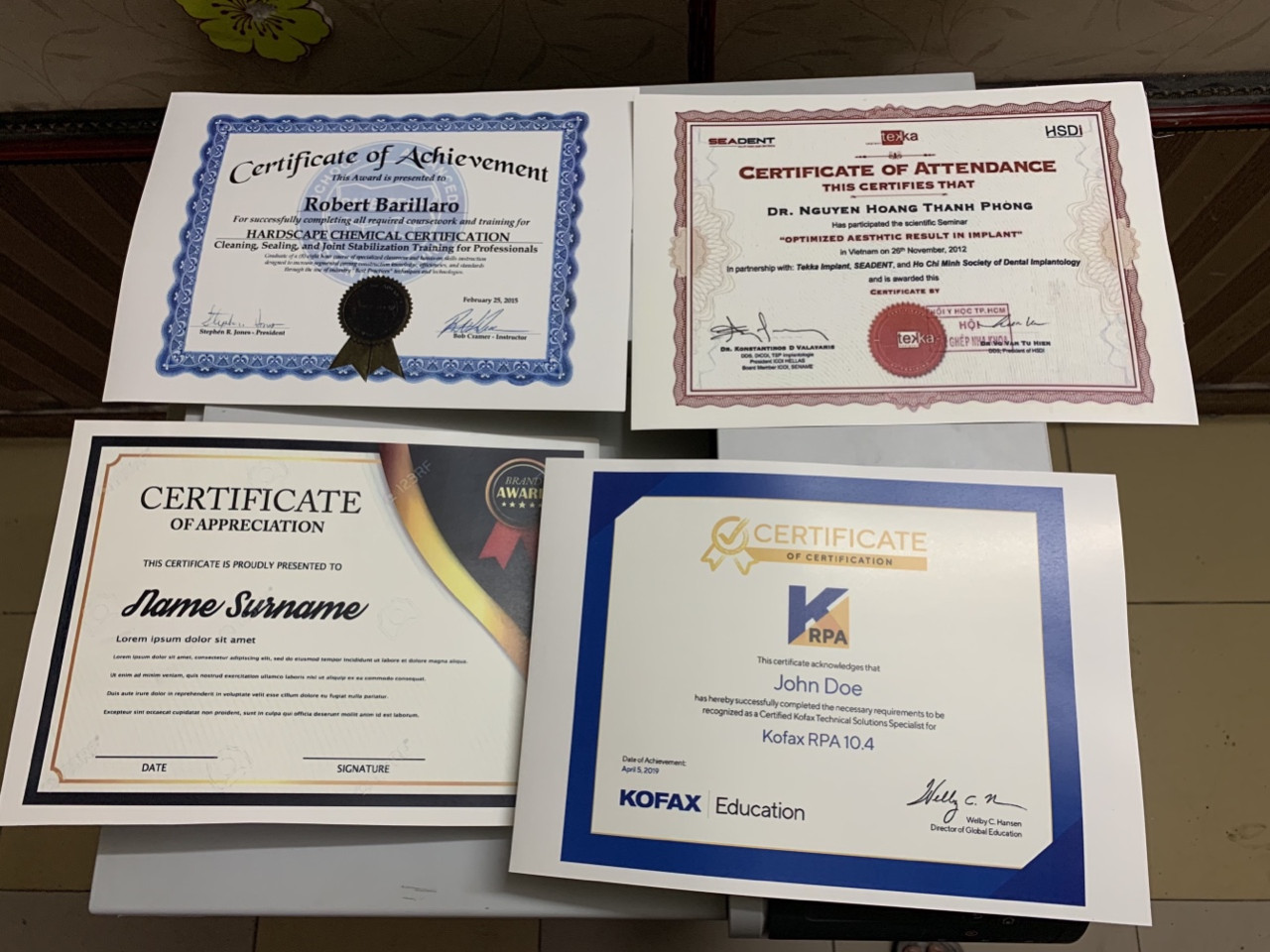 nhan-đổ mực máy in cp 4525