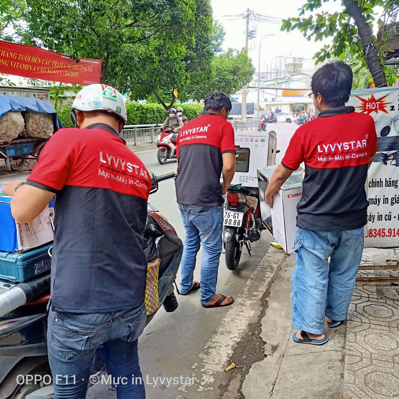 ky-thaut-lyvystar-chuyen-sua-chua-may-in-tai-quang-ngai