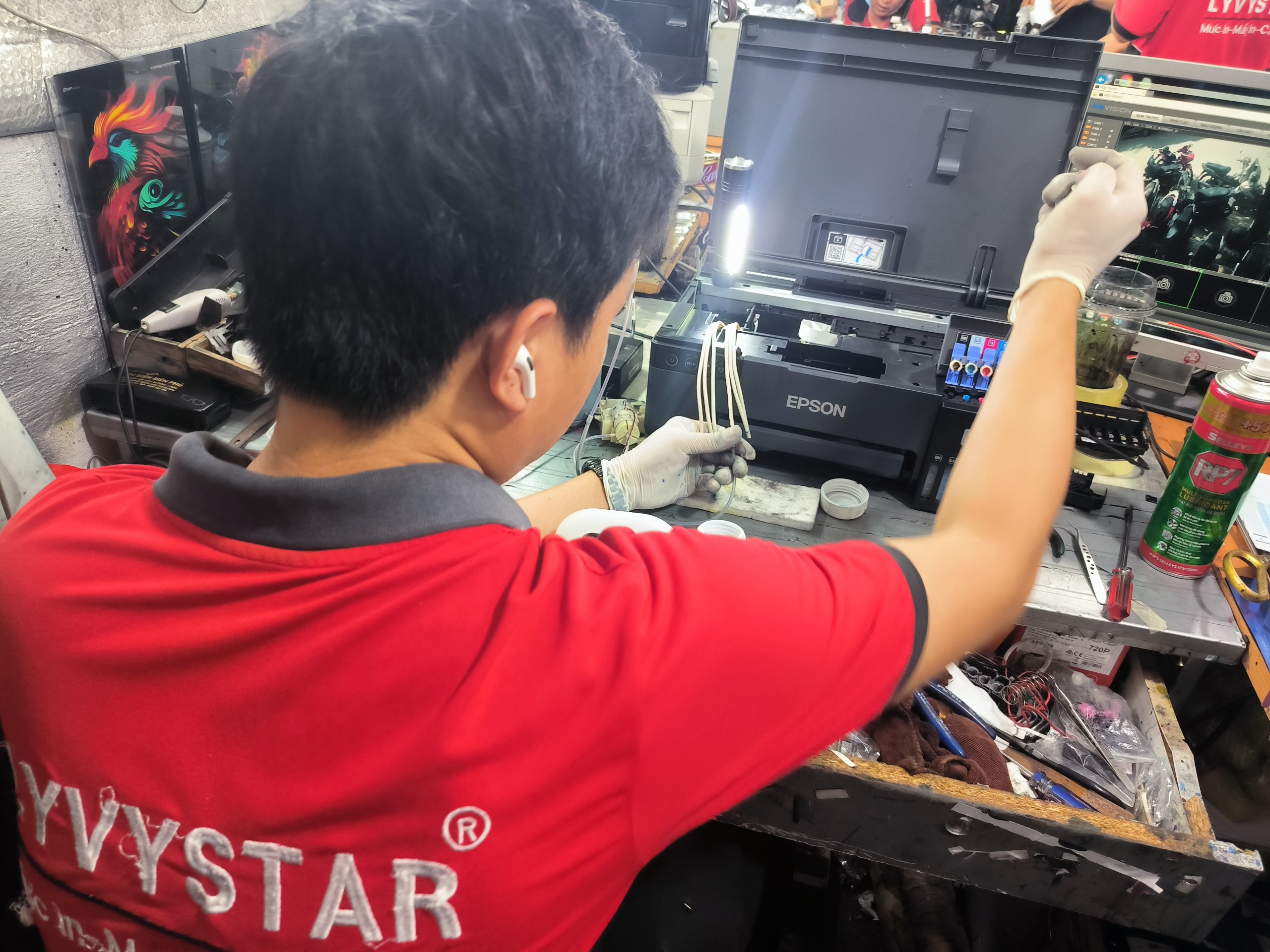 sửa epson L8050/L18050 mất màu