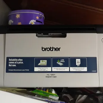 Bán thanh lý máy in đã qua sử dụng hiệu Brother HL-1201 giá chỉ có 900k tại quận 6 HCM.