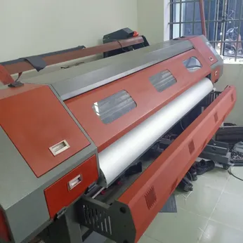 Giao máy in bat 1.7m dùng đầu phun xp600 giao cho tiệm Photocoy tại Cần Thơ