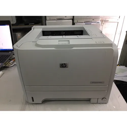 Máy in cũ A4 hp trắng đen model HP P2035 in được 2 khay giấy tại Phú Quốc,may in cu A4 hp trang den model hp P2035 tai Phu Quoc.