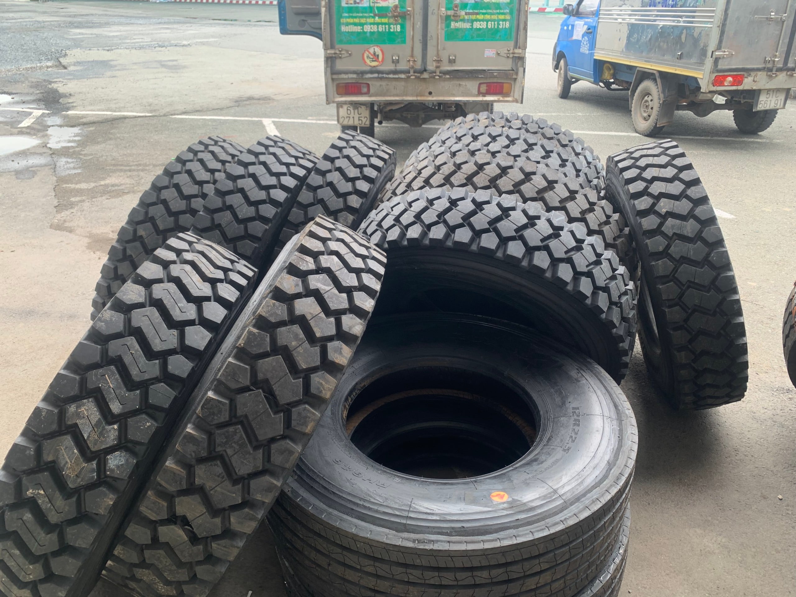 lốp xe tải cho xe 15 tấn tại Bình Dương