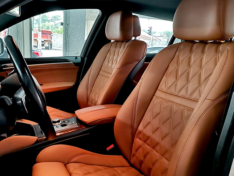 chăm sóc nội thất xe ô tô