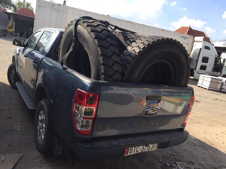 lưu ý khi mua lốp xe cũ