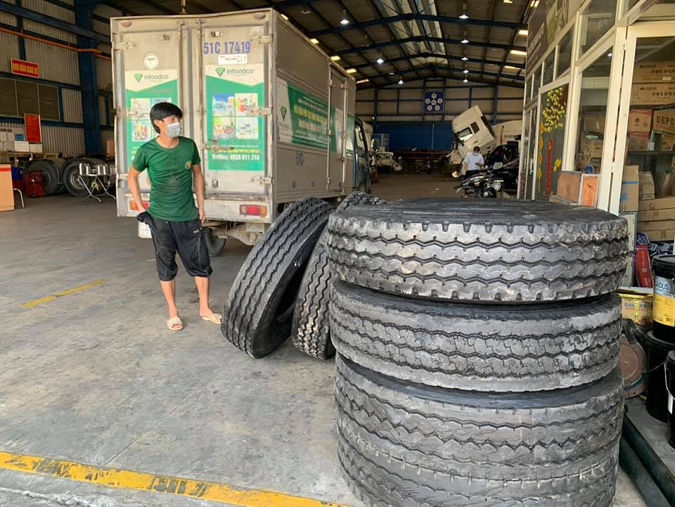 lốp dán xe tải tại cần thơ