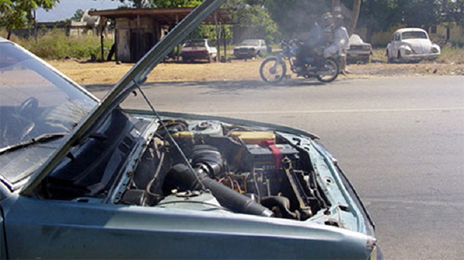 Kinh nghiệm xử lý khi động cơ xe ô tô quá nóng