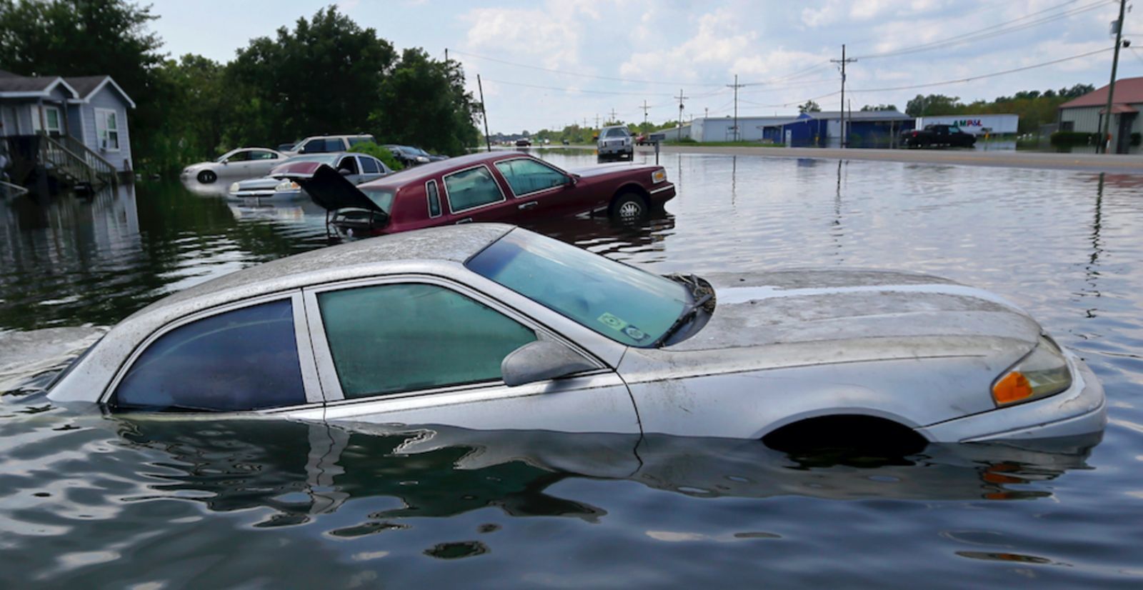 đại lý lốp xe chính hãng