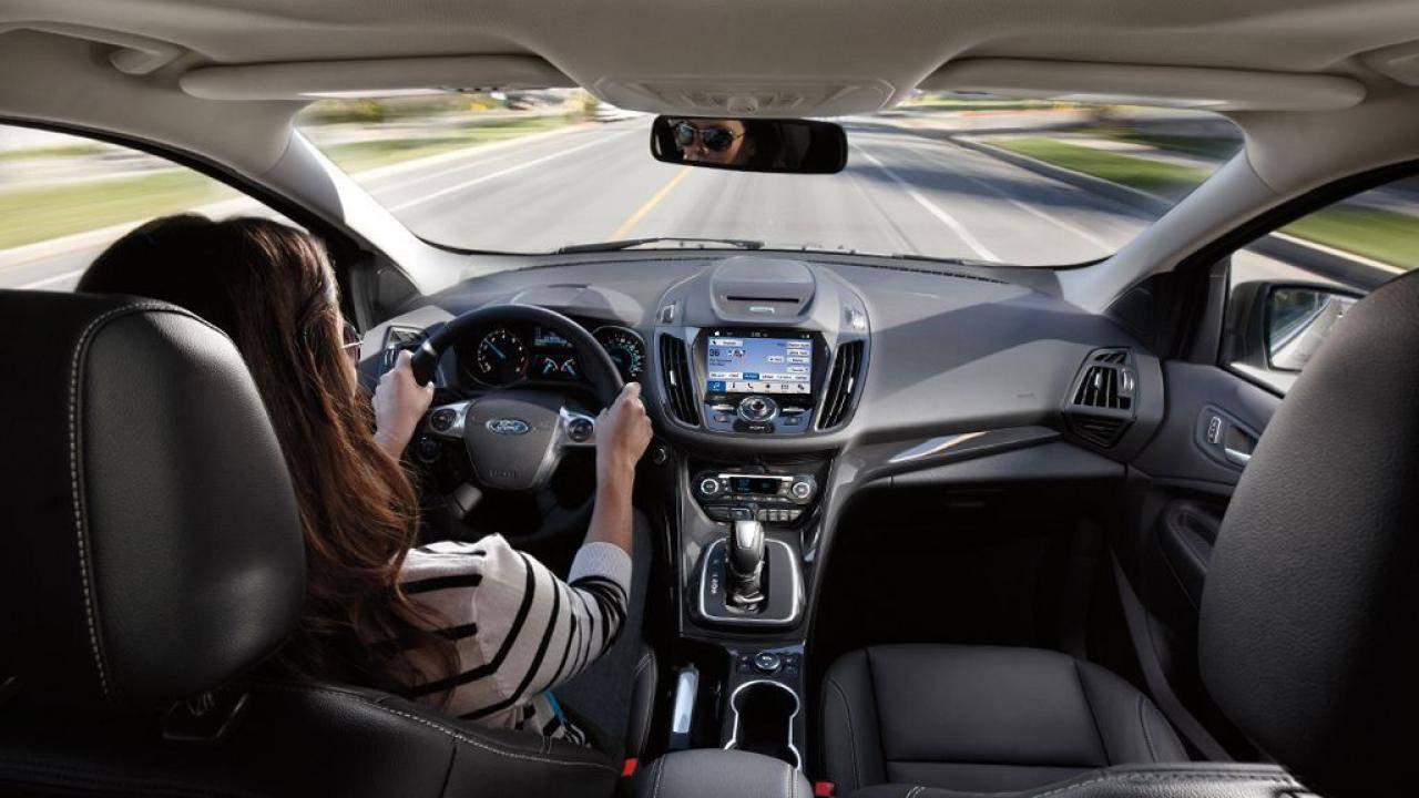 Những điều cần lưu ý khi lái xe lạ