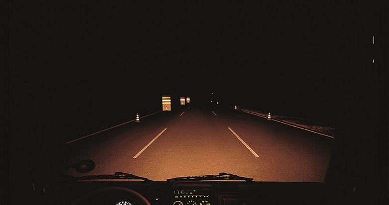 mẹo lái xe ban đêm