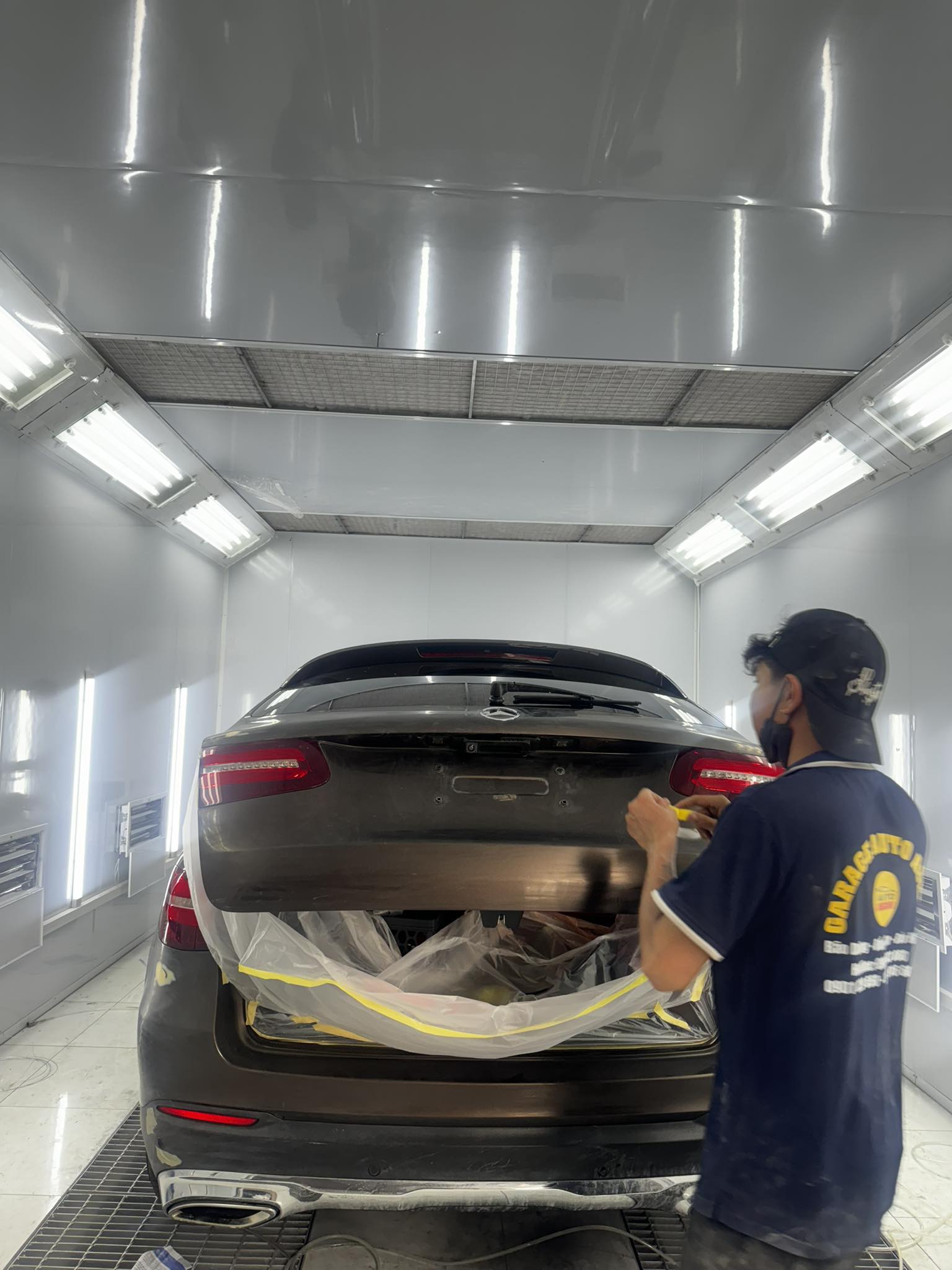 garage chăm sóc - bảo dưỡng ô tô giá rẻ tại Bình Dương