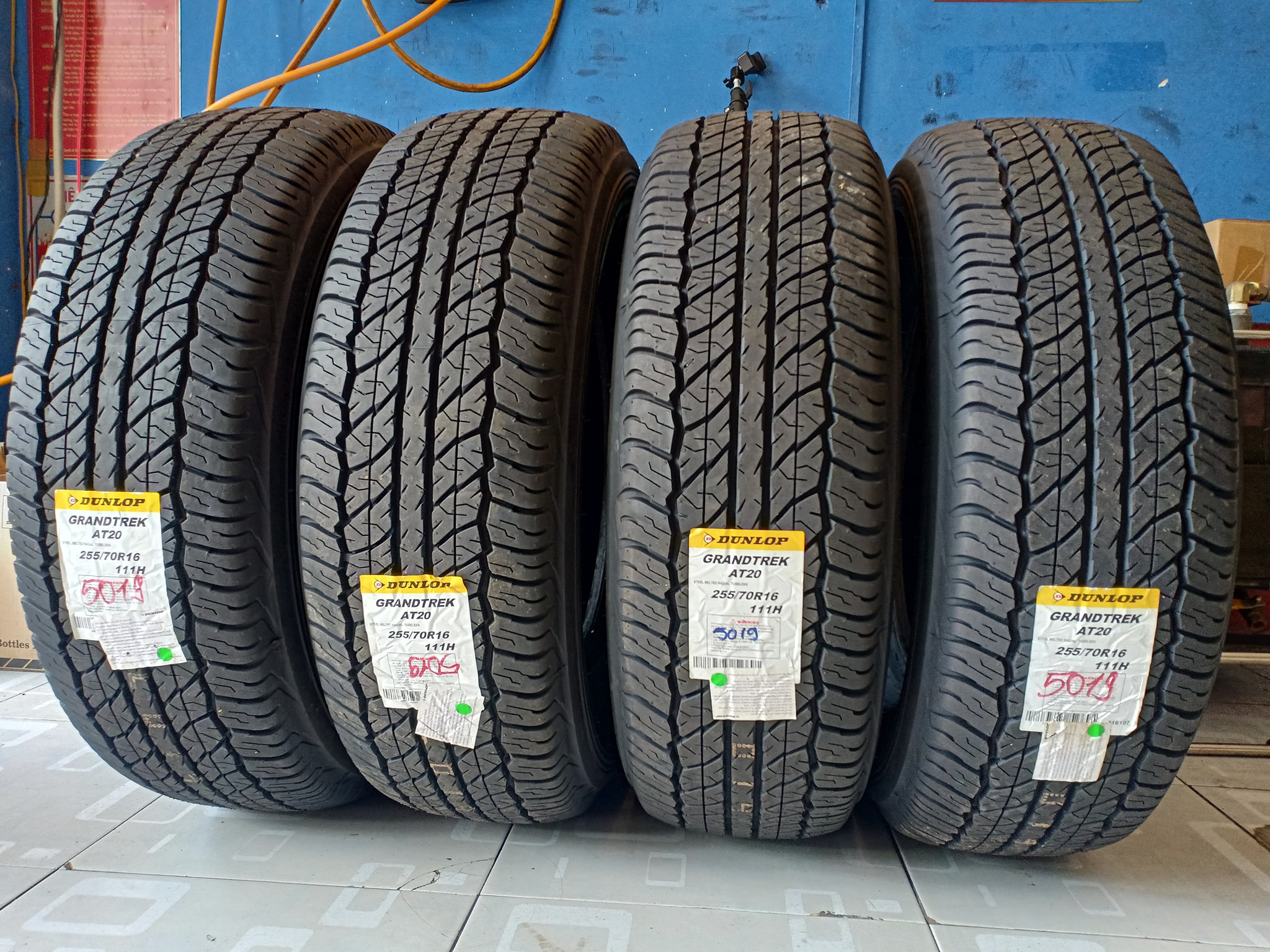 lốp xe tải Dunlop chính hãng tại Bình Dương - TPHCM