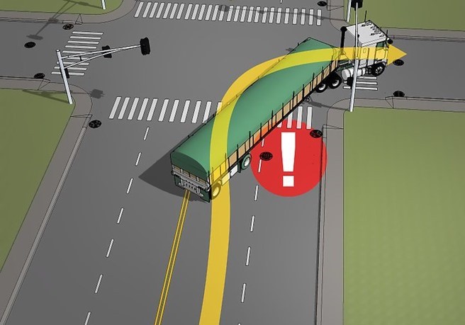 Làm gì khi gặp nhiều xe container trên đường?