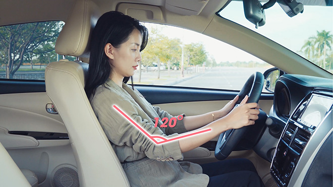 tư thế ngồi thoải mái trên xe