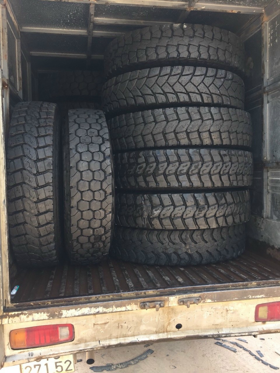 lốp xe tại bình dương