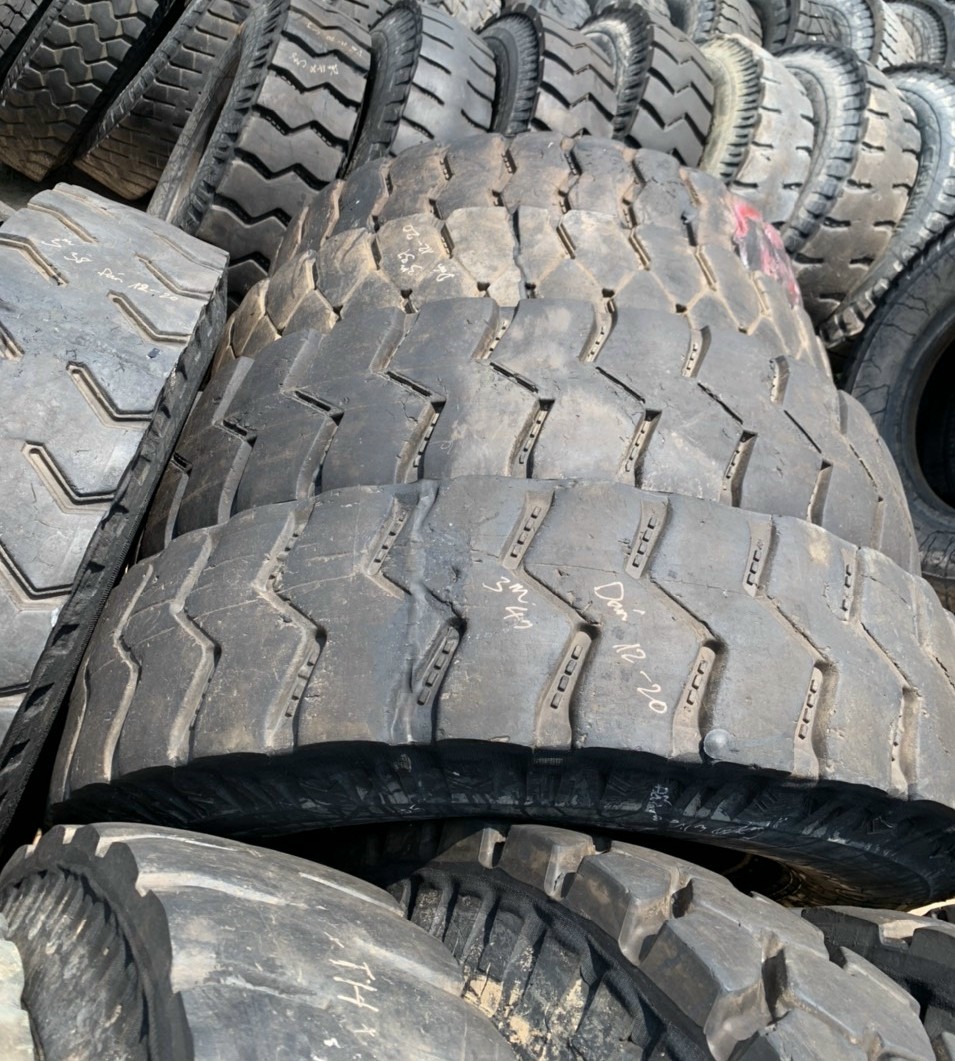 lốp dán xe container giá rẻ tại bình dương