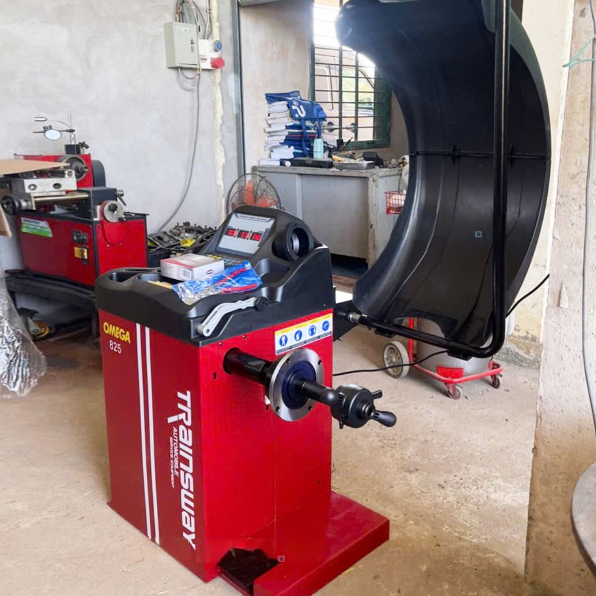 Tầm quan trọng của cân bằng động lazang bánh xe ô tô