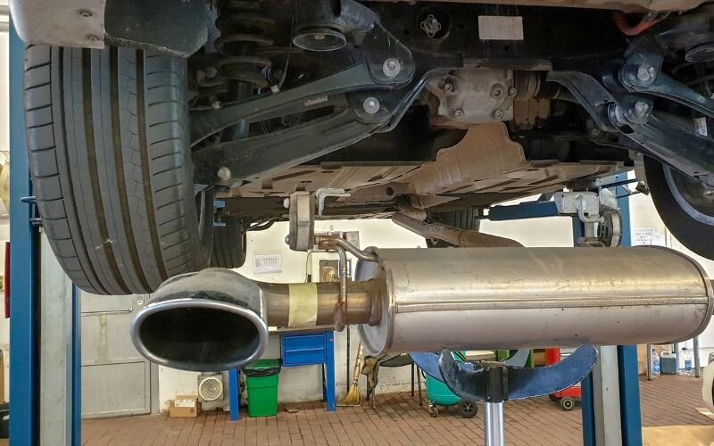 Vai trò của bầu giảm thanh trên ô tô