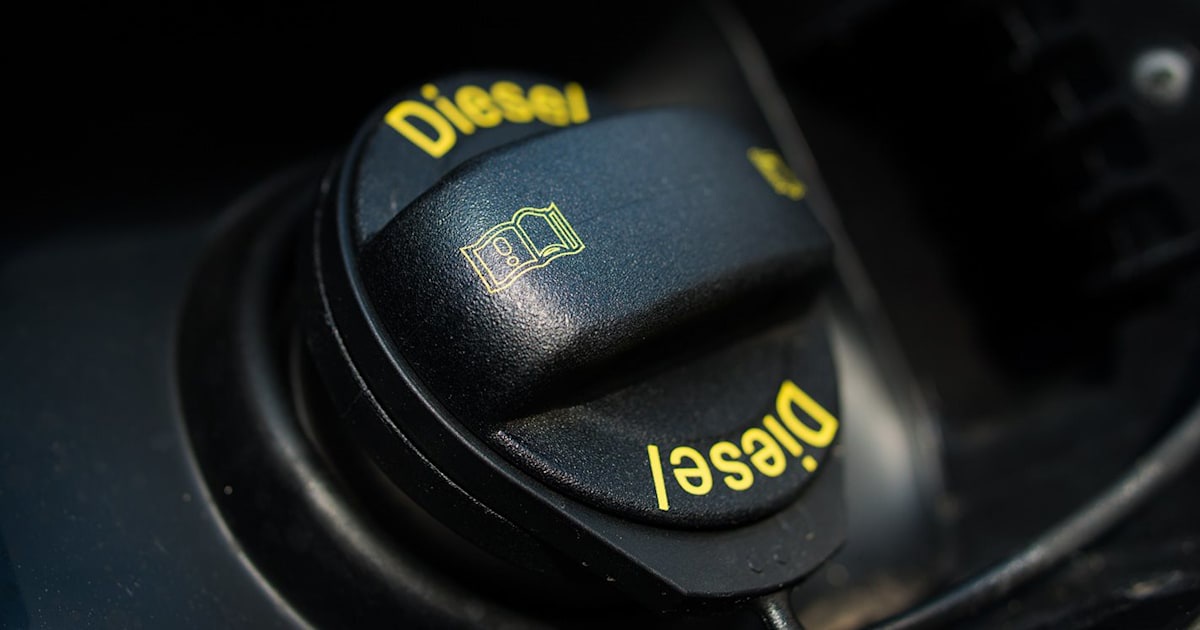 Xử lý như thế nào khi đổ nhầm nhiên liệu cho xe