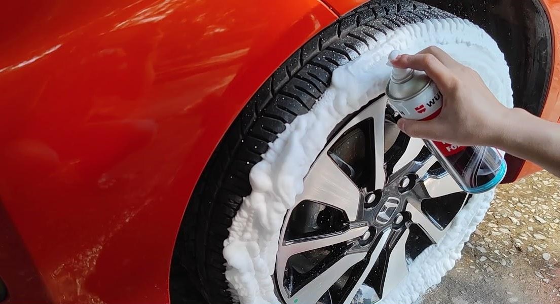 Dung dịch đánh bóng lốp xe ô tô có thực sự tốt?
