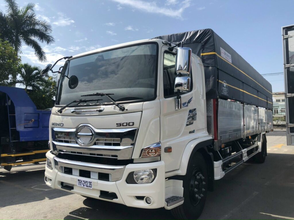 lốp xe tải hino 8 tấn