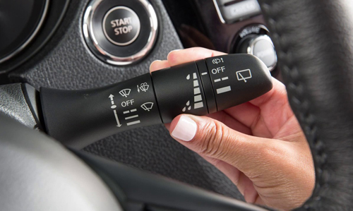 chỉnh gạt nước xe ô tô