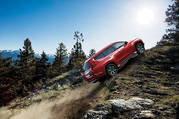 Mẹo cho lái mới luyện kỹ năng đề pa trên dốc