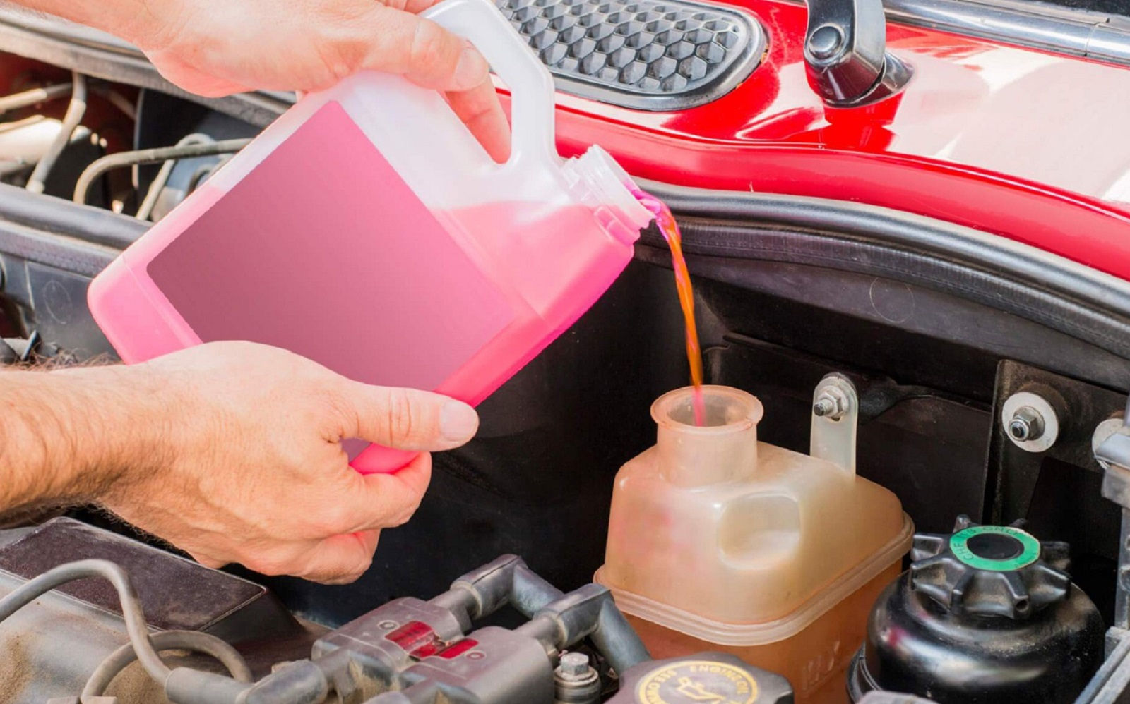 nước làm mát xe ô tô