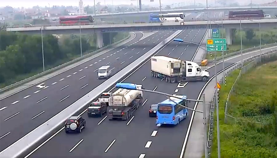 Những lỗi nguy hiểm của lái xe Việt trên cao tốc