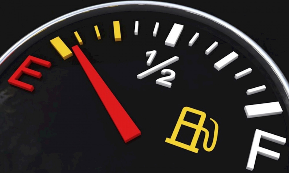 Chạy đến khi bình nhiên liệu cạn kiệt hoàn toàn