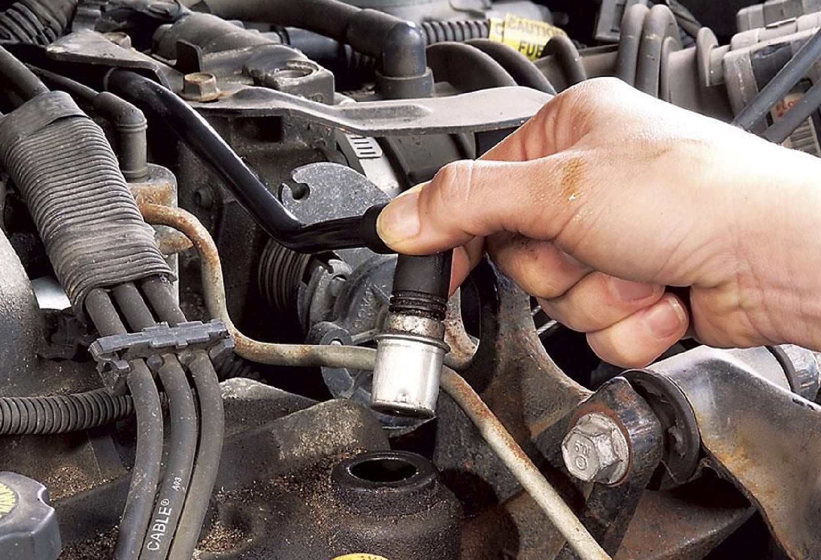 vòng tua máy cao ở chế độ không tải