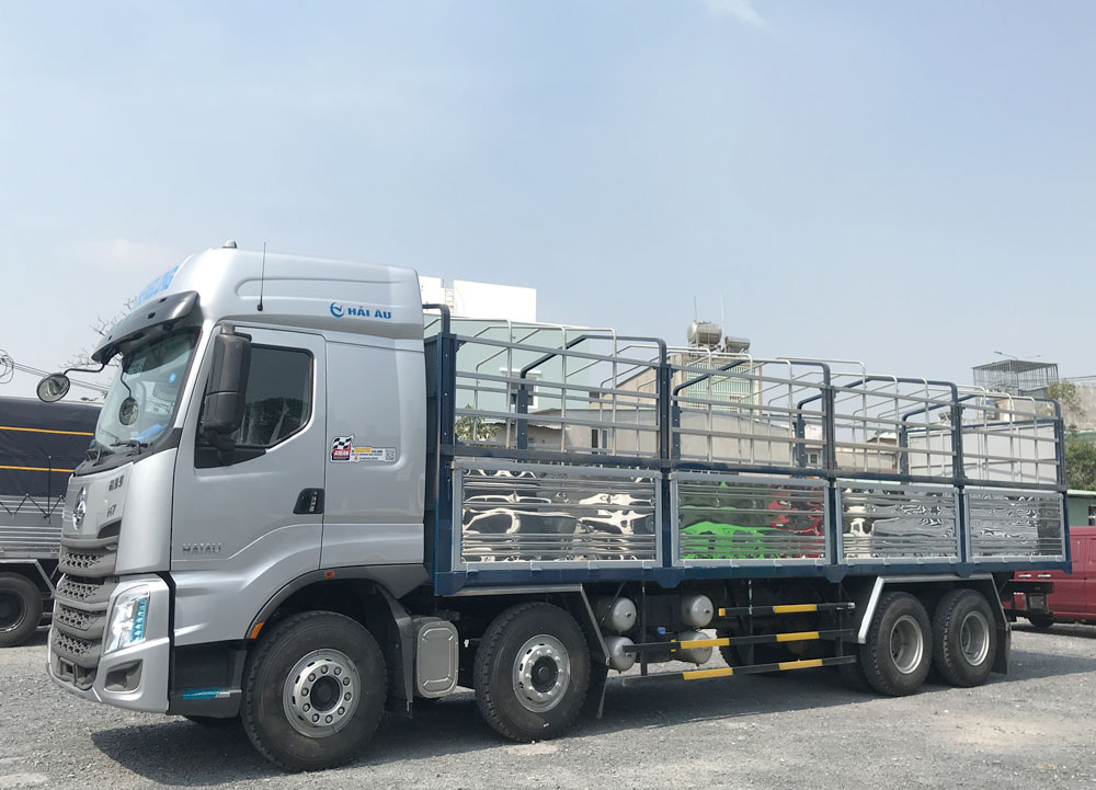 chi tiết về dòng xe tải 4 chân