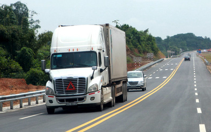 mẹo lái xe container an toàn