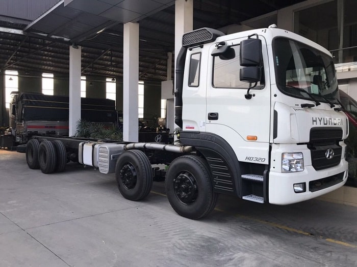 Thông tin chi tiết về dòng xe tải 4 chân