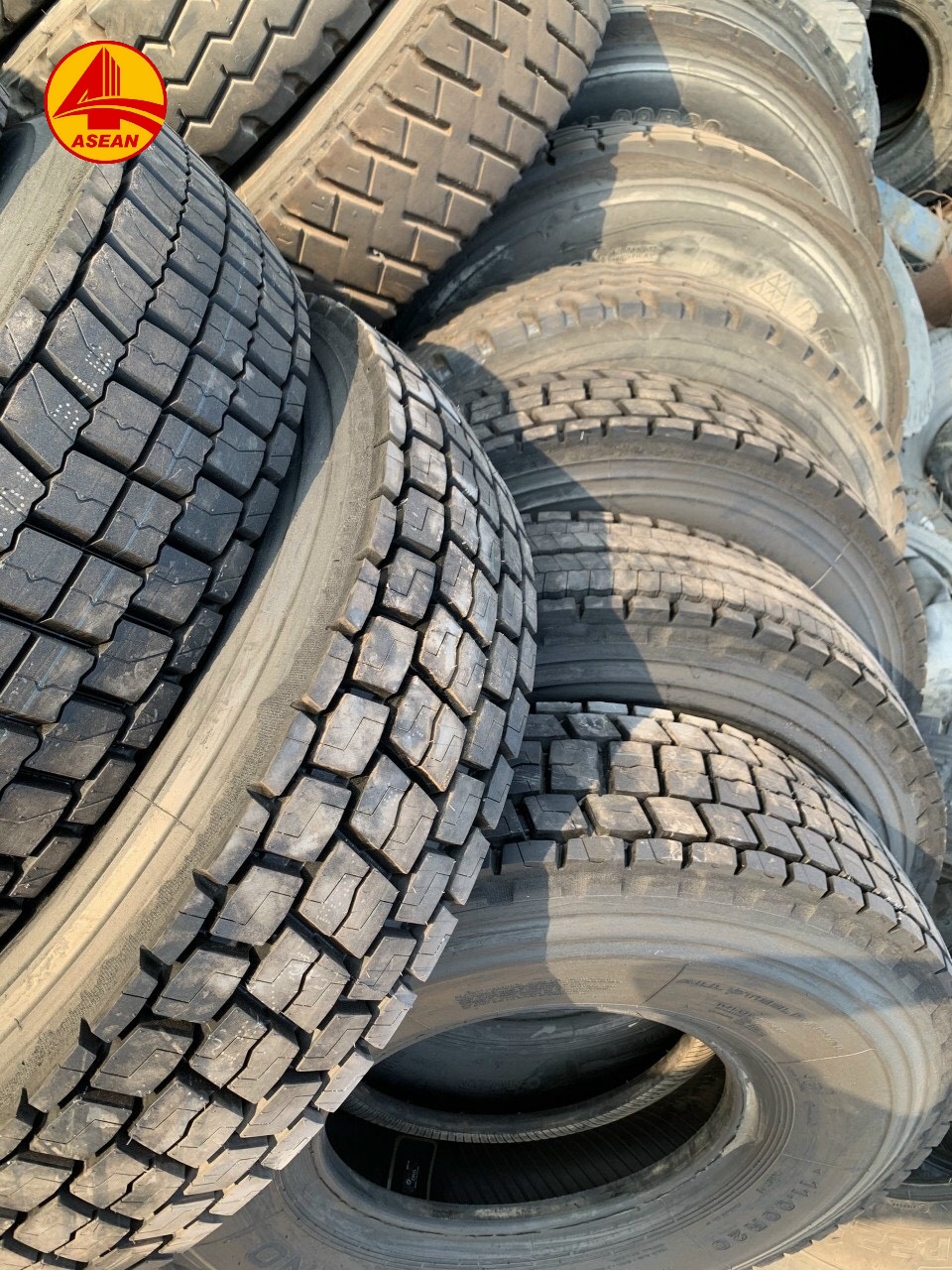 vỏ xe giá rẻ bình dương