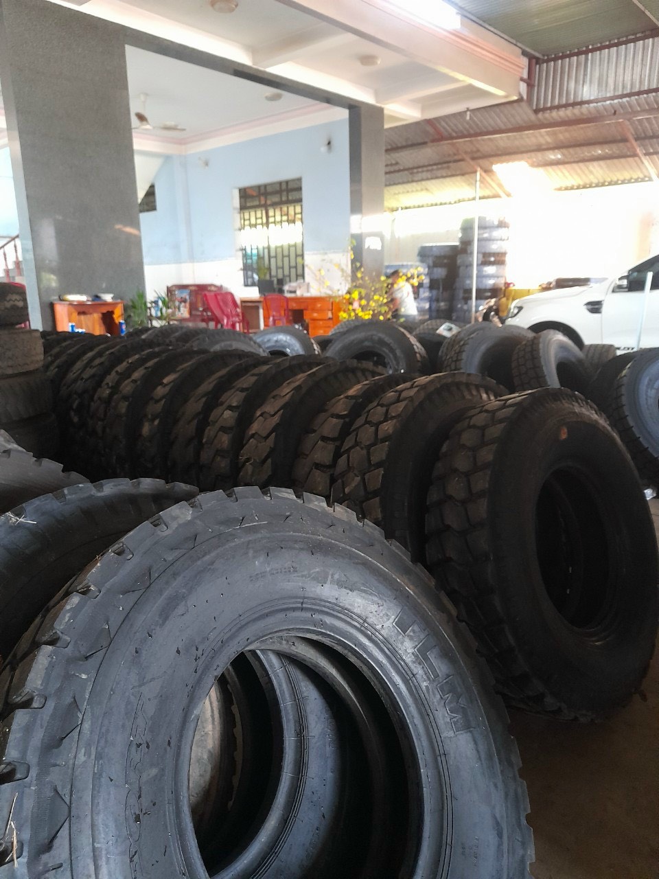 đại lý lốp ô tô