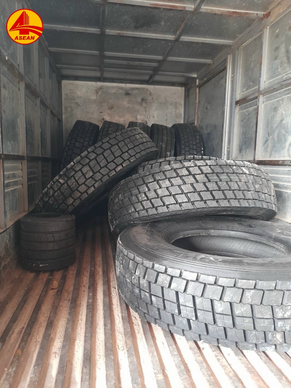 cứu hộ vỏ xe tại bình dương