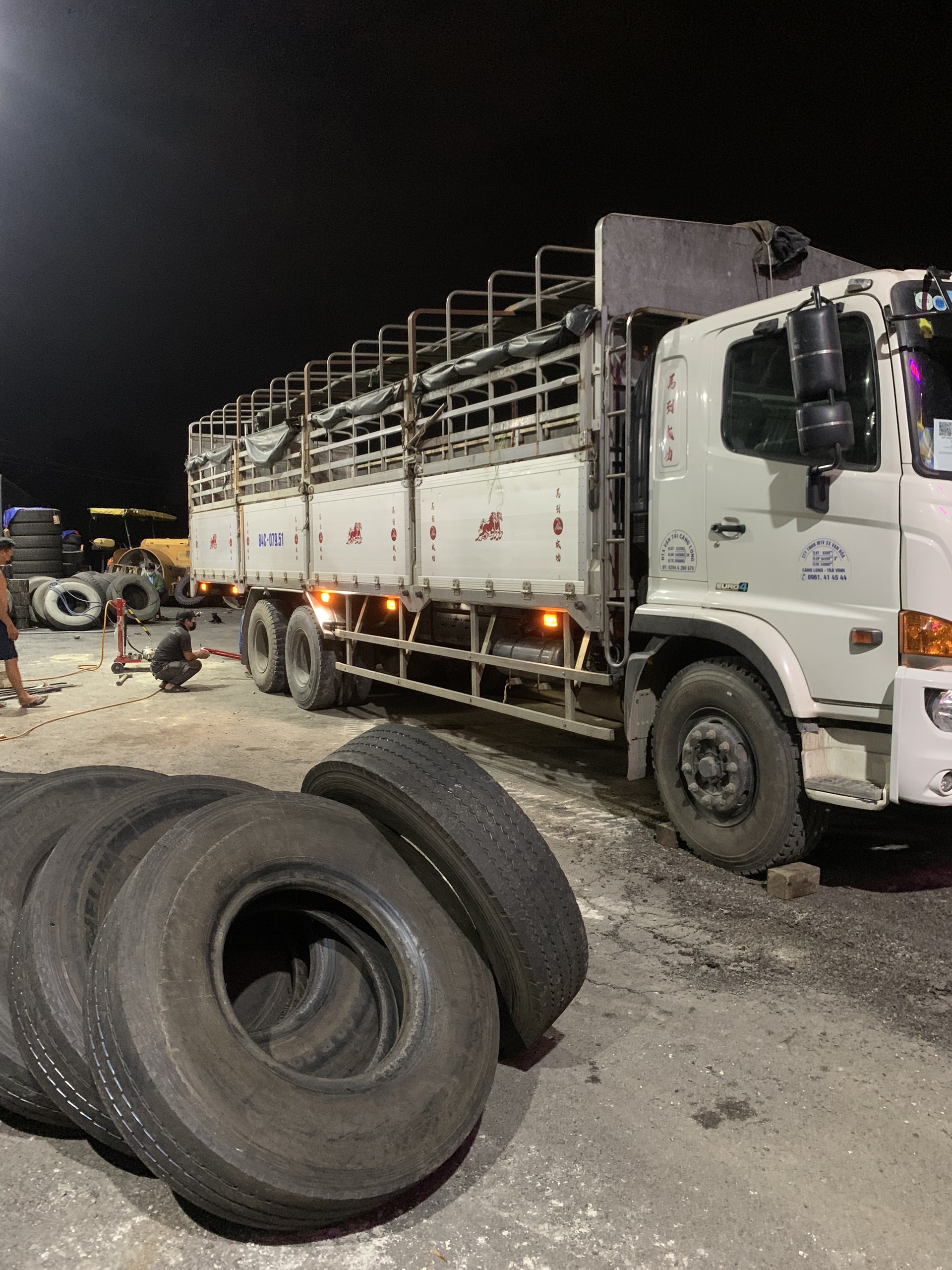 đại lý lốp xe tải bình dương