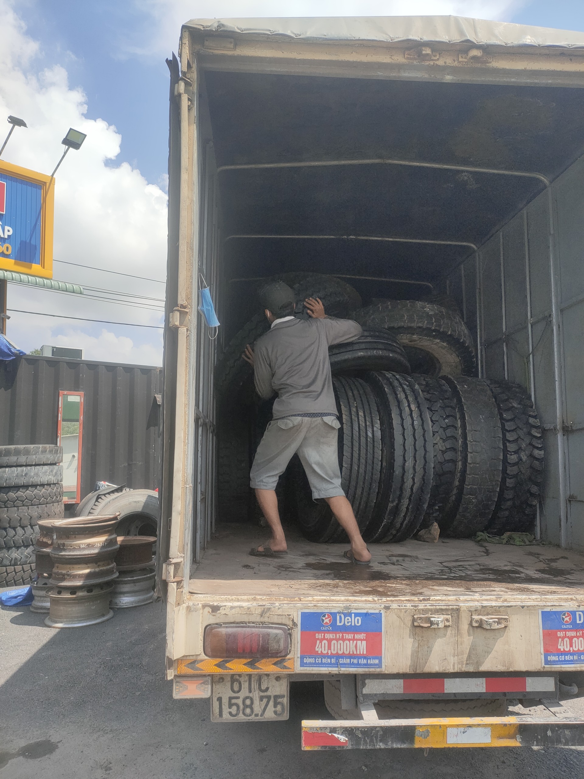 cung cấp lốp ô tô giá rẻ