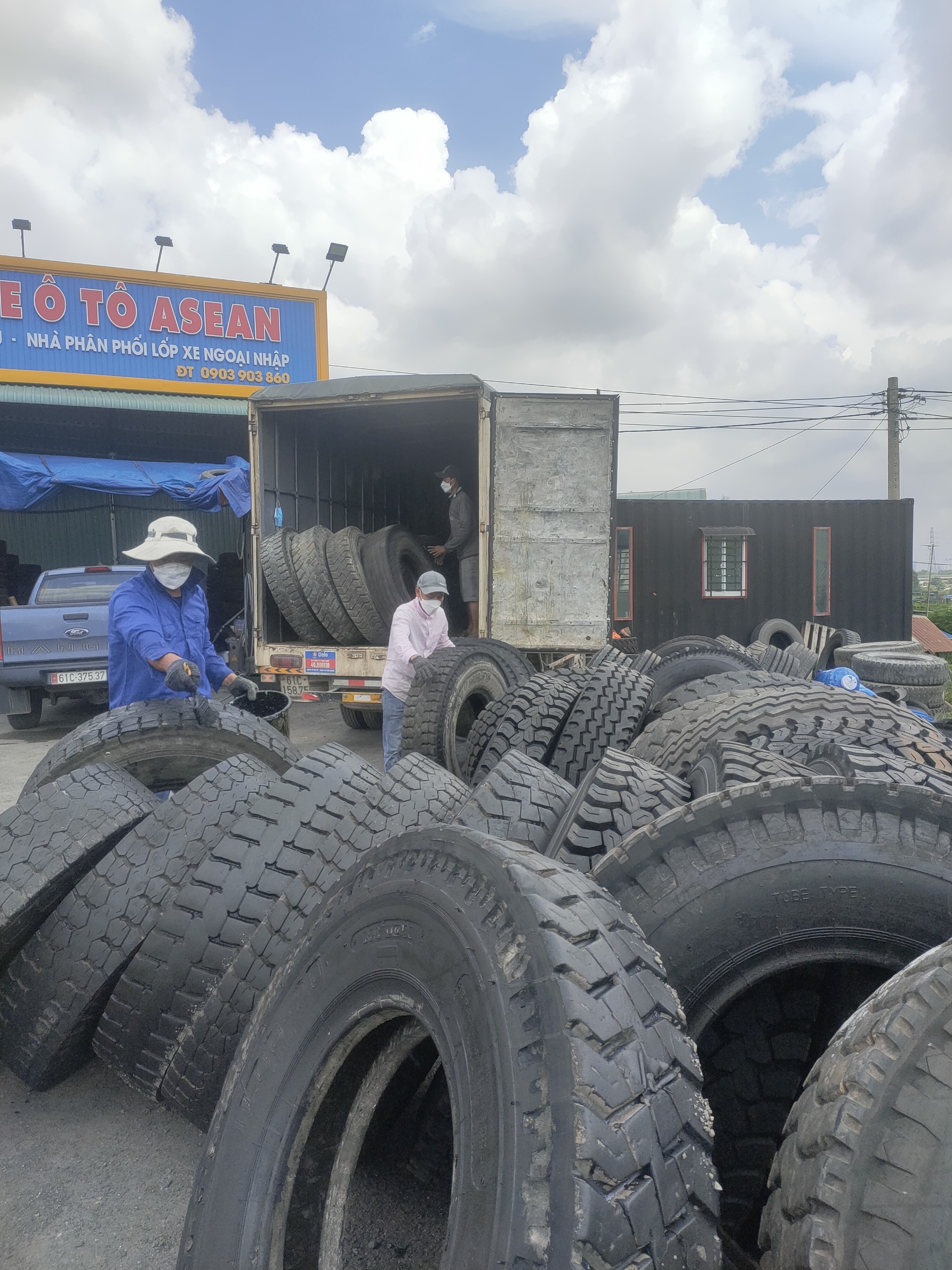 công ty lốp dán bình dương