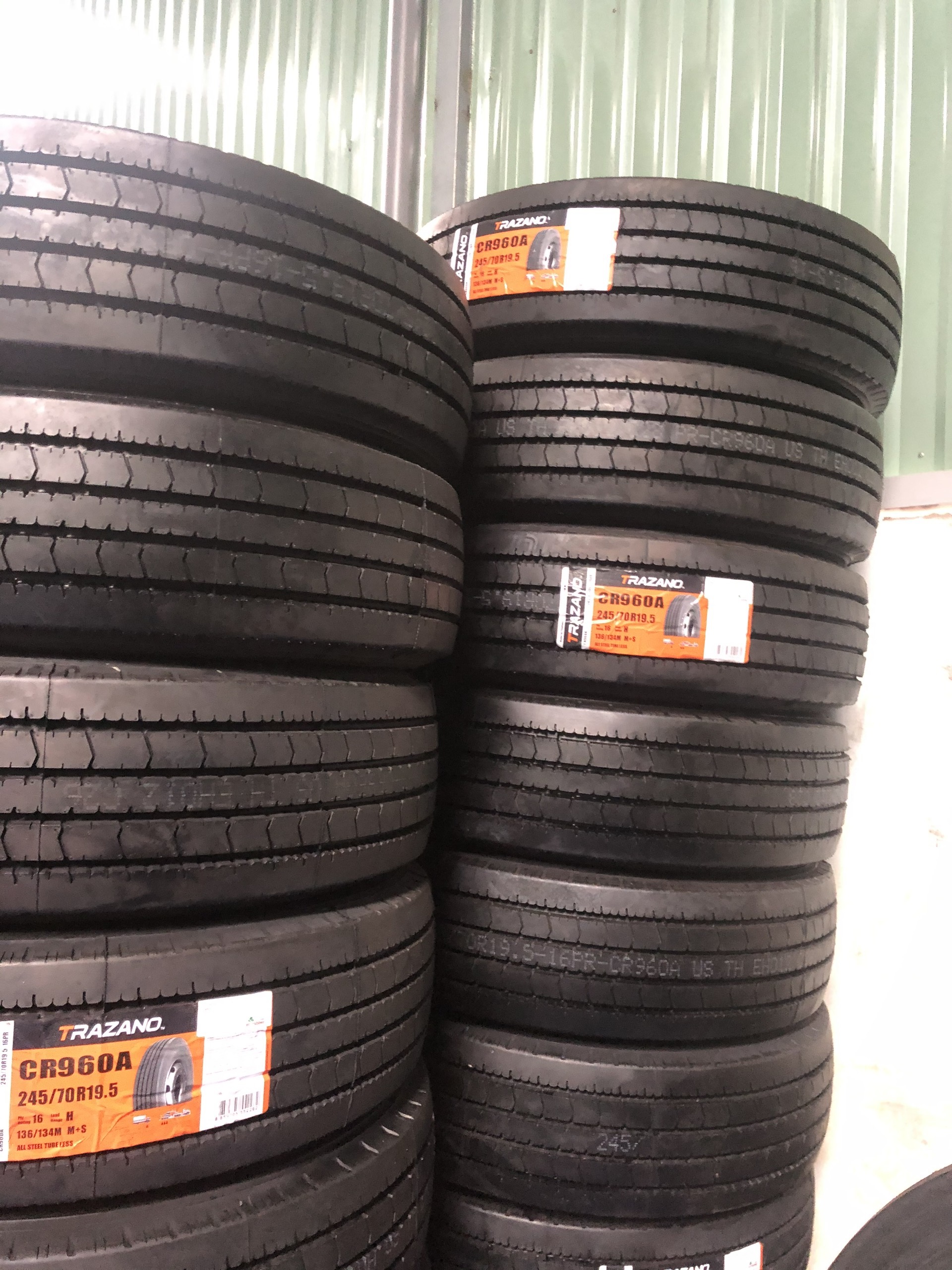 cung cấp lốp xe tải Trazano chính hãng