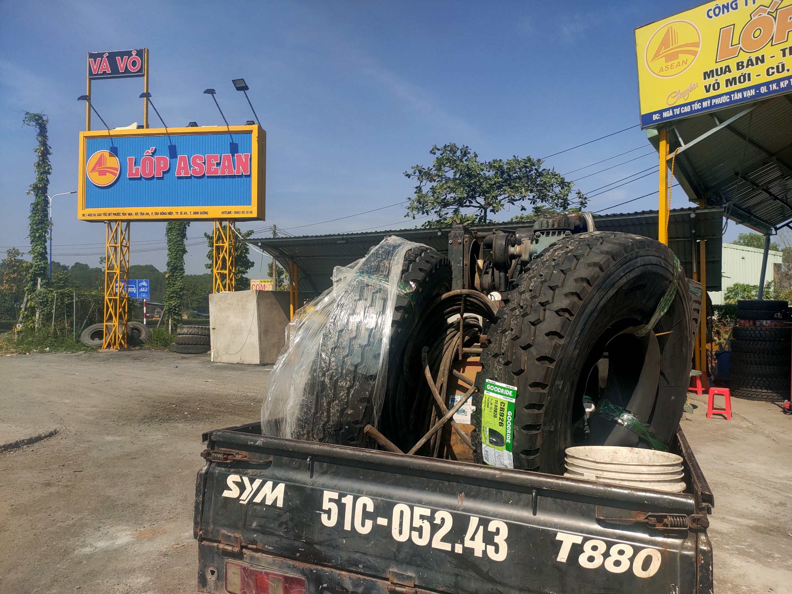 thay lốp xe tận nơi