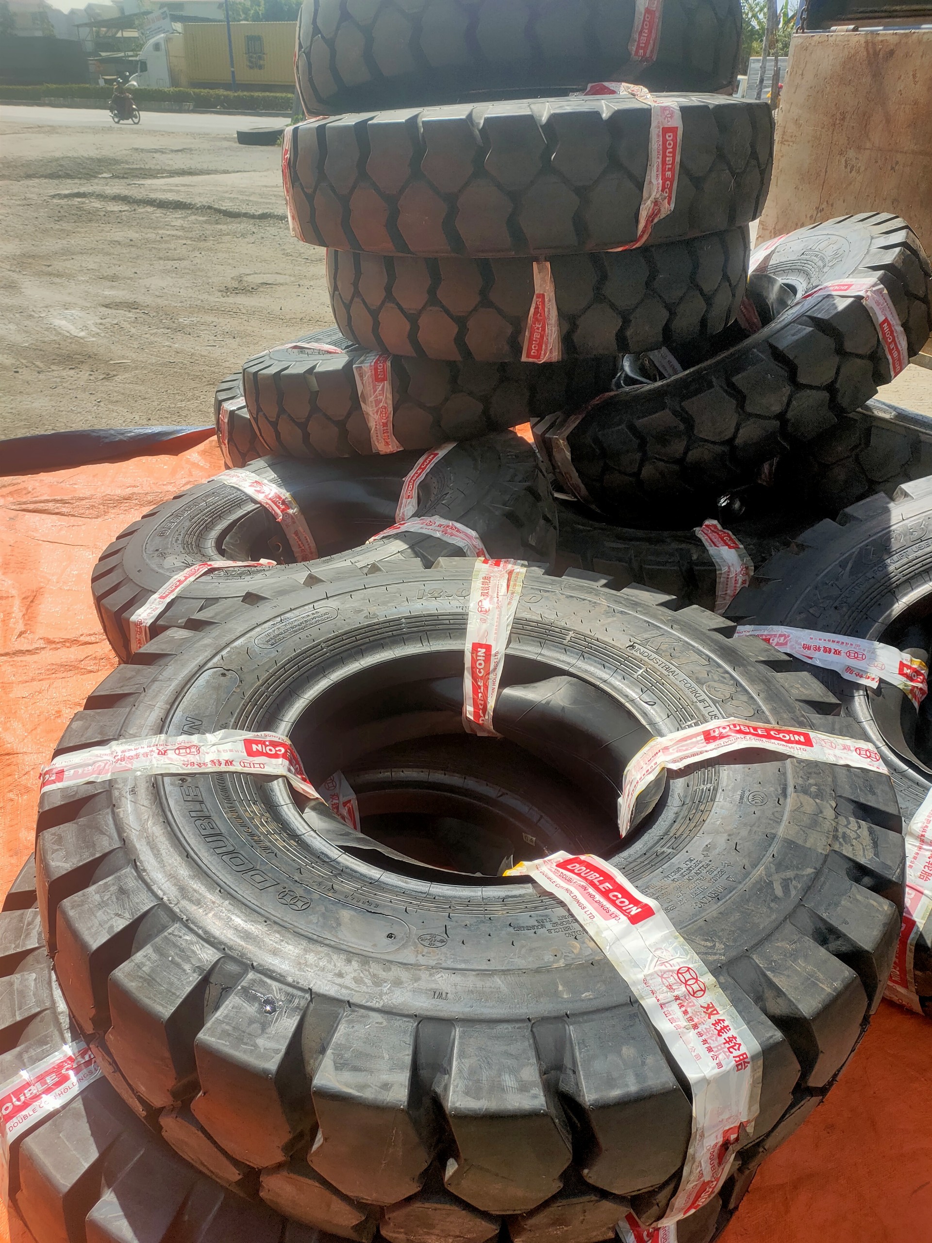 lốp xe tải double coin