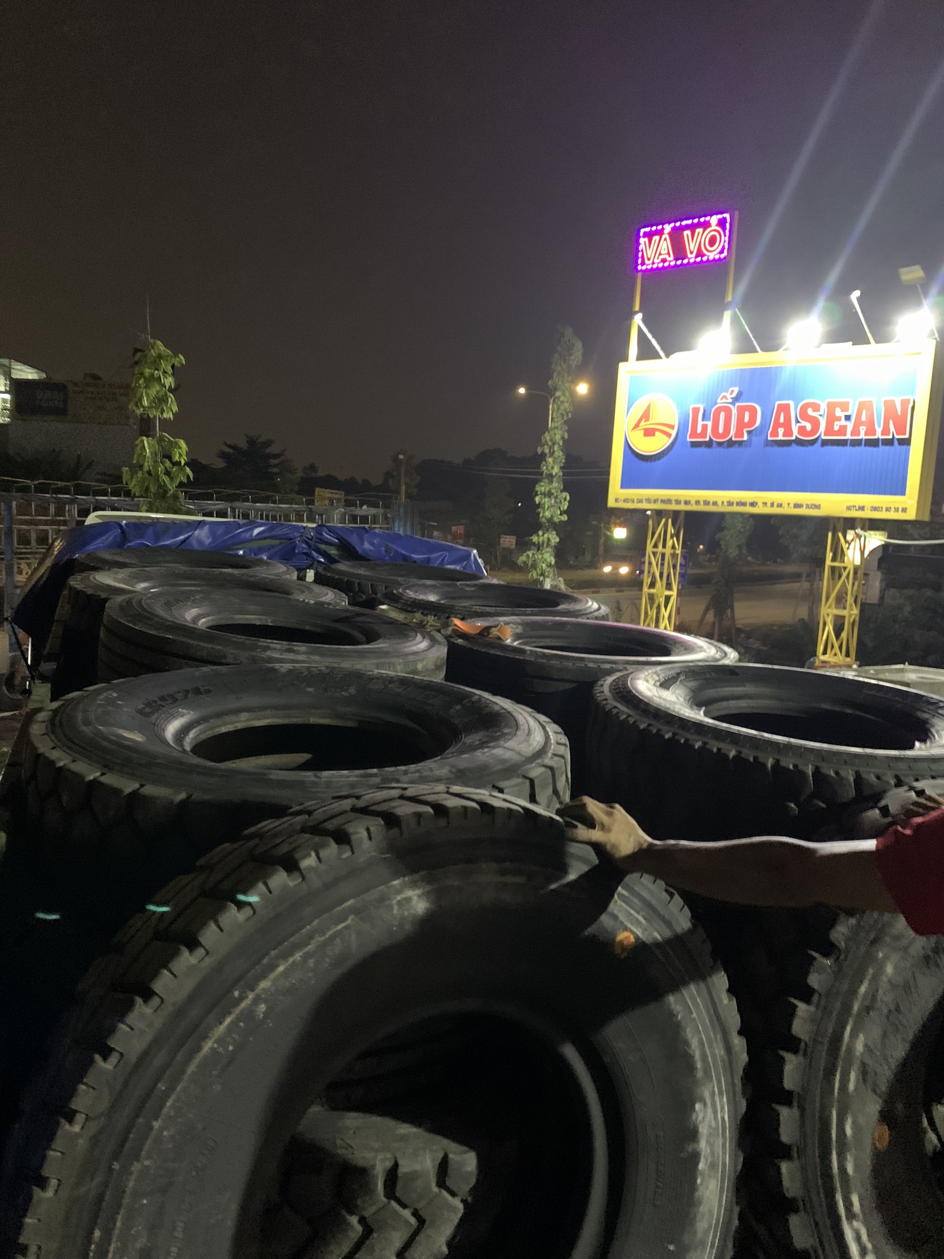 cung cấp lốp dán uy tín