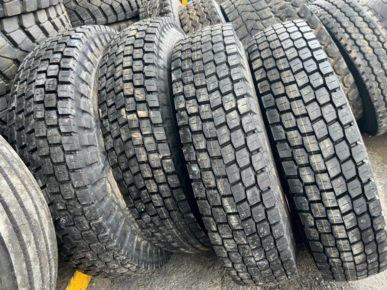 lốp dán hà giang