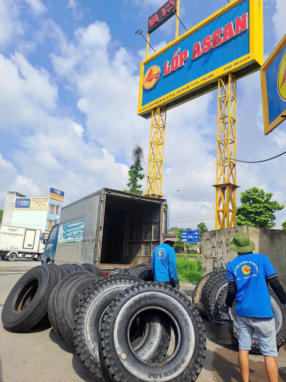 thay lốp xe tải 1.9 tấn giá rẻ