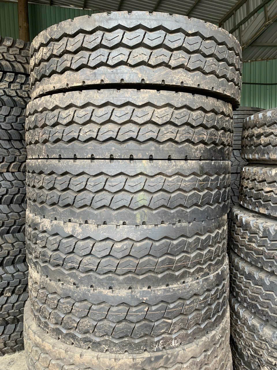 lốp dán giá rẻ bắc giang